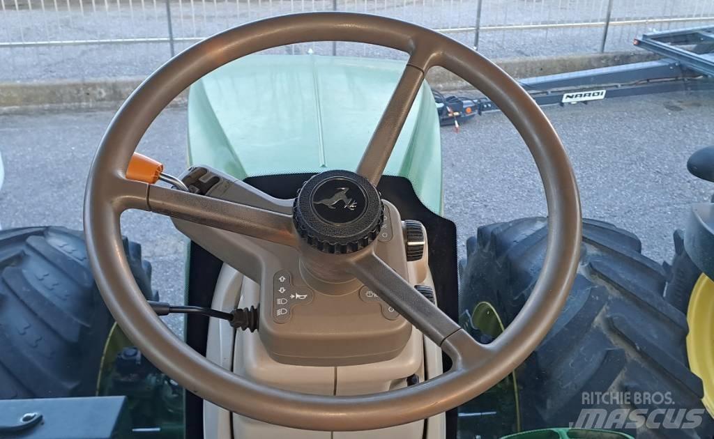 John Deere 7230 R 트랙터
