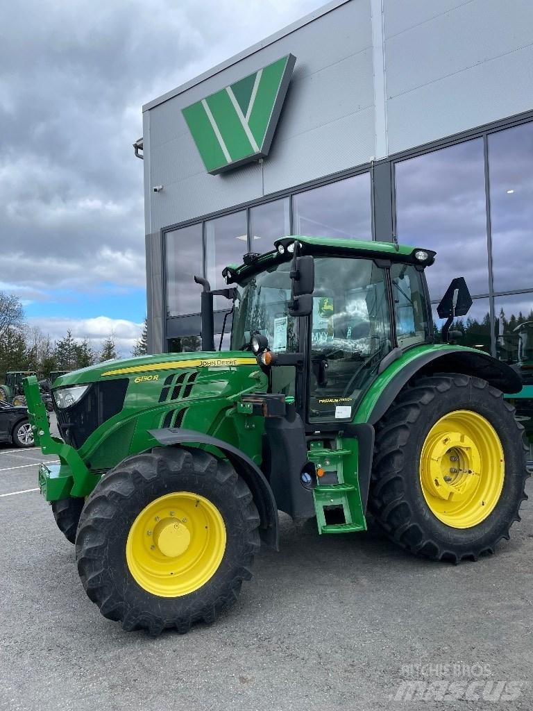 John Deere 6130R 트랙터