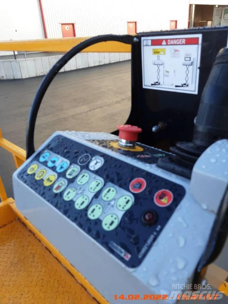 Haulotte H 15 SX 가위형 리프트