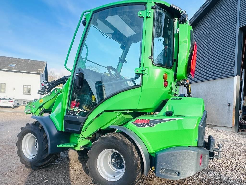 Avant 650 i 다목적 로더