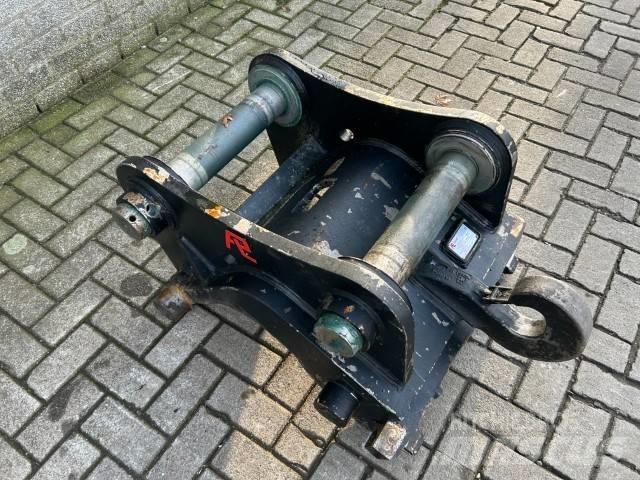 Hitachi ZX 330 LC H 퀵 커넥터
