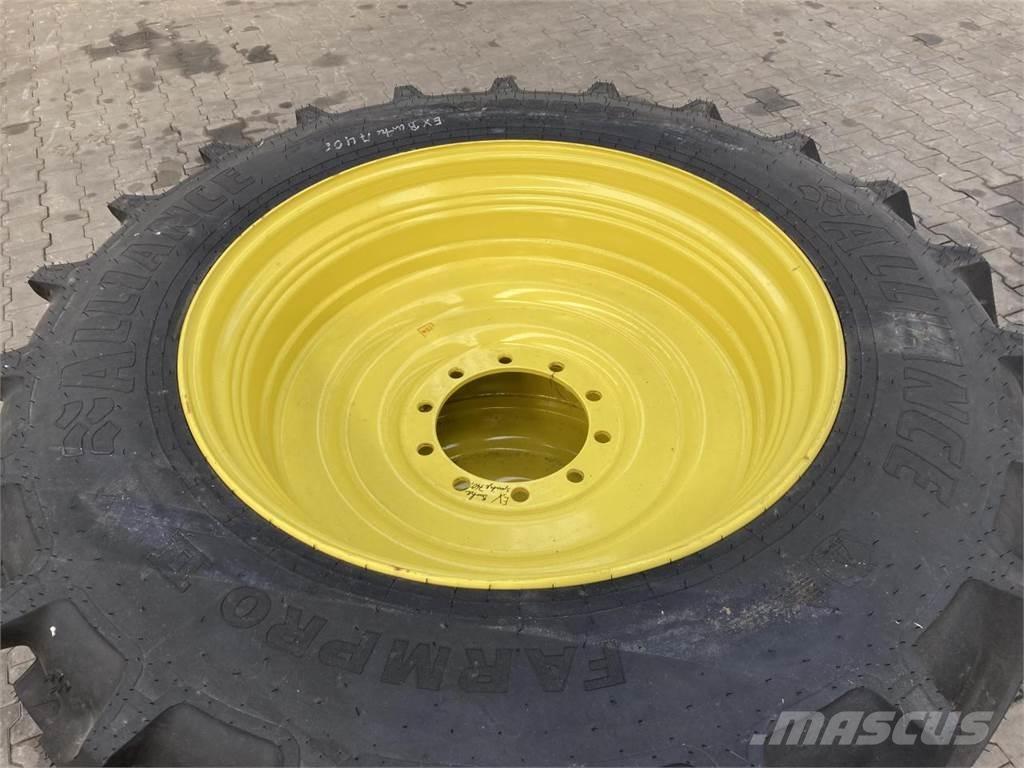 Alliance 420/85R38 타이어, 휠 및 림