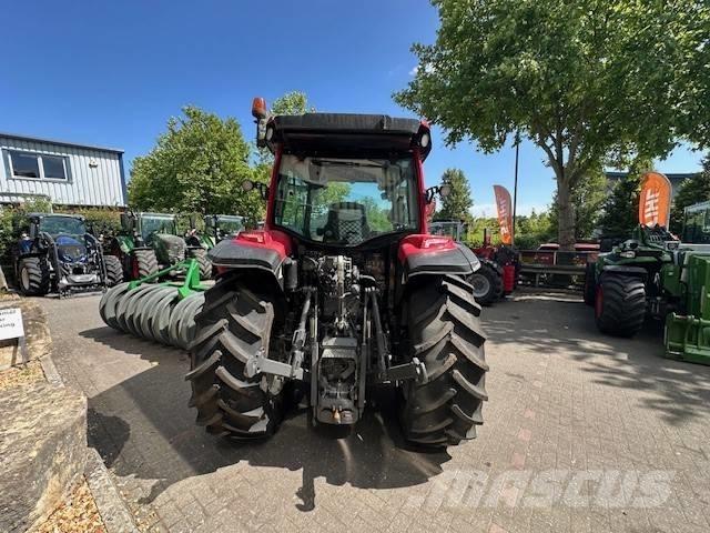 Valtra A 115 MH4 트랙터