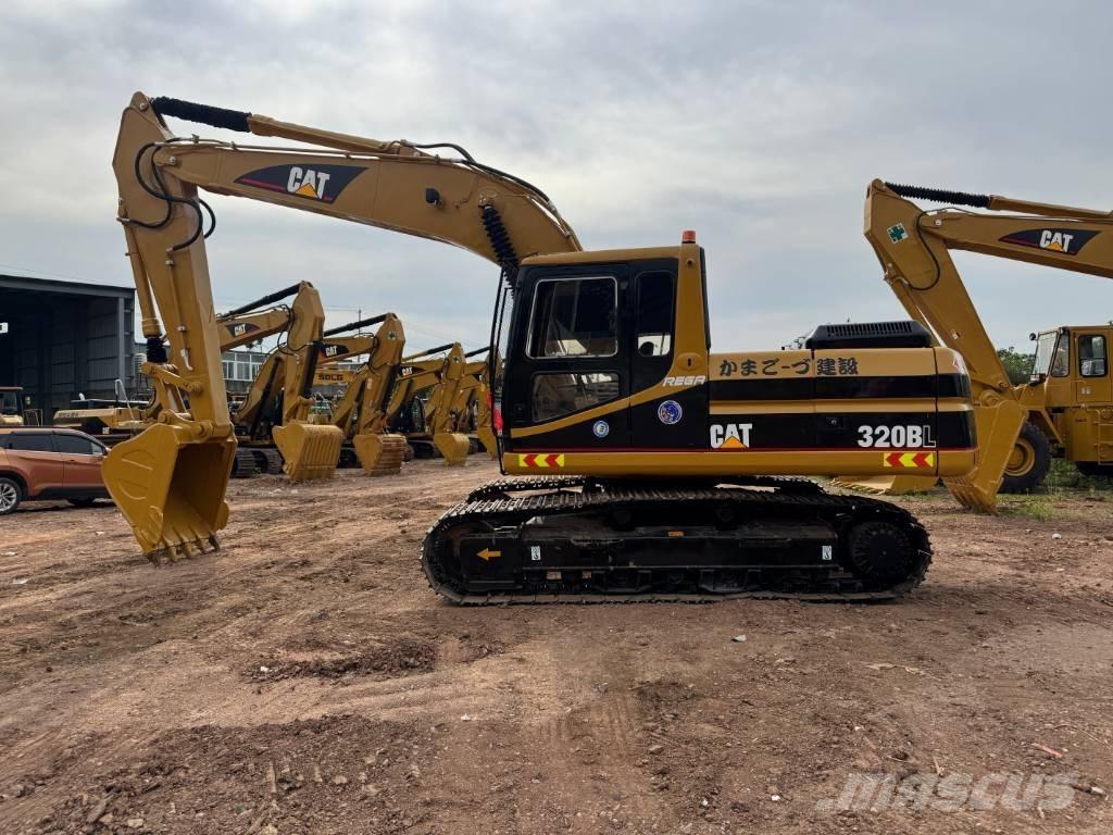 CAT 320 B 대형 굴삭기 29톤 이상