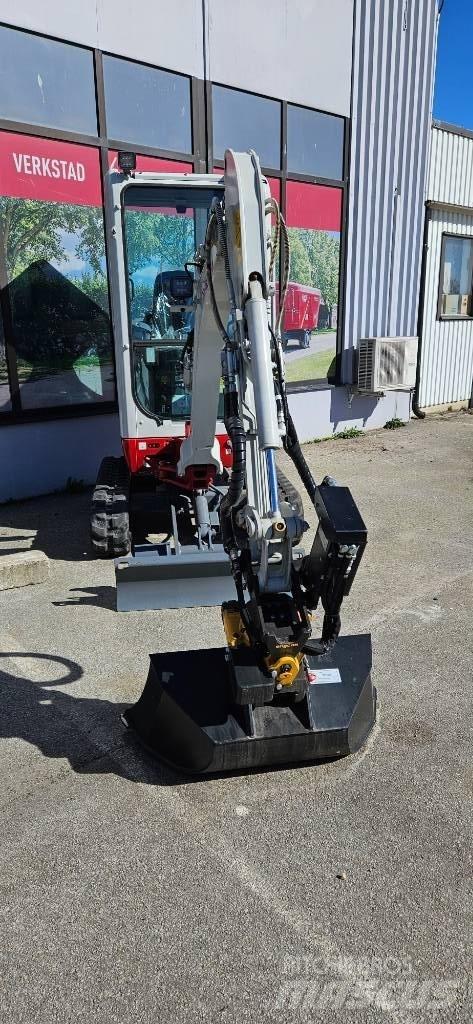 Takeuchi TB 320 소형 굴삭기 7톤 미만