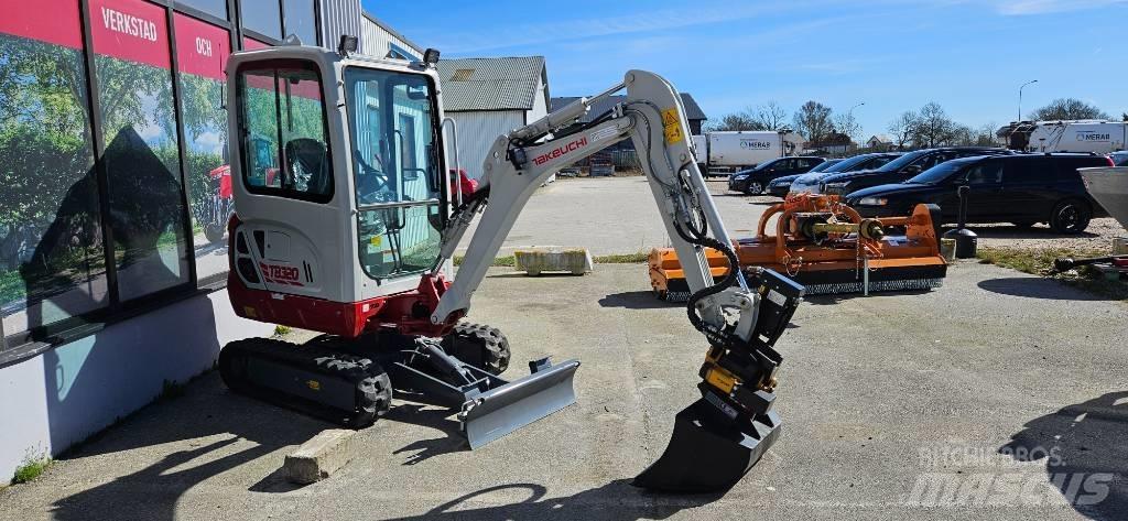Takeuchi TB 320 소형 굴삭기 7톤 미만