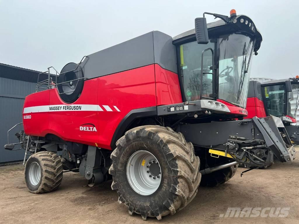 Massey Ferguson 9380 콤바인 수확기