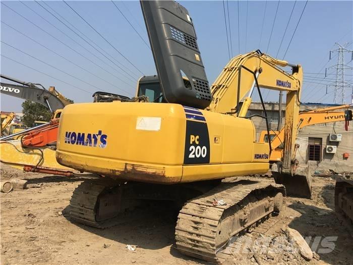 Komatsu PC 200-8 대형 굴삭기 29톤 이상