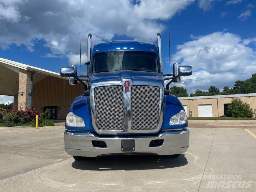 Kenworth T 680 트랙터 유닛
