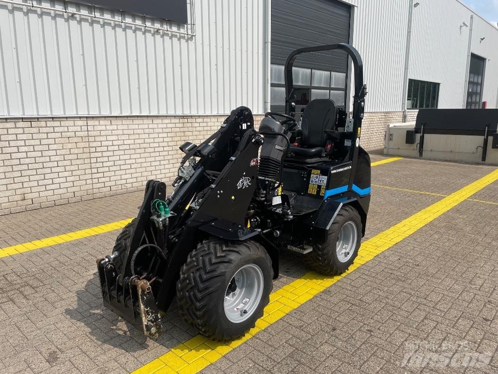 GiANT G 2200 E  휠로우더
