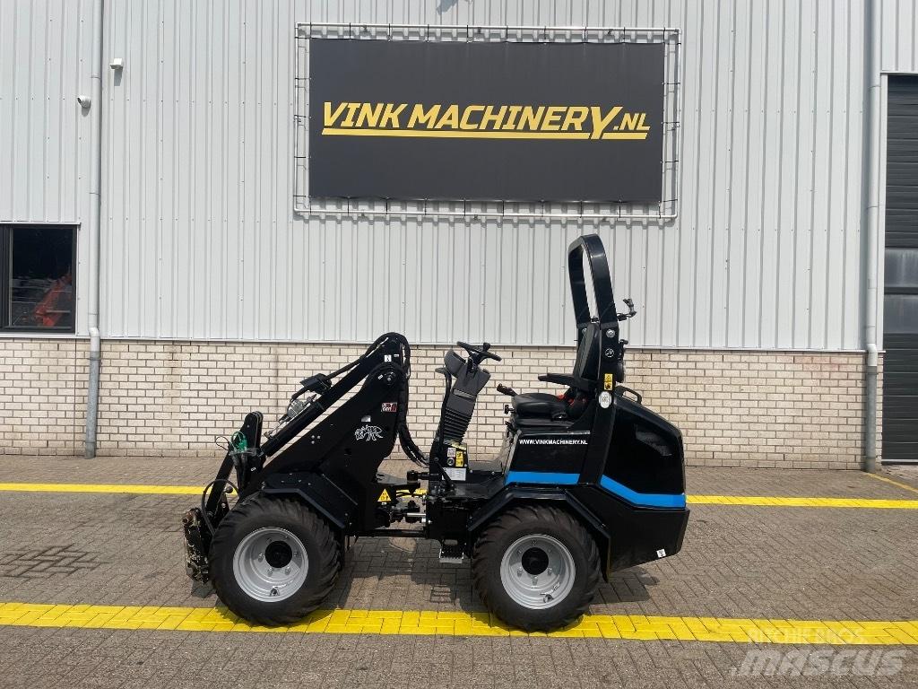 GiANT G 2200 E  휠로우더