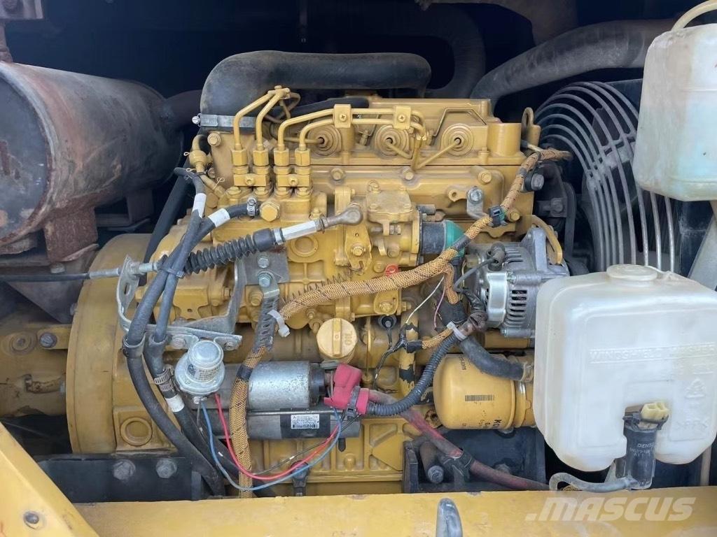 CAT 307 E2 대형 굴삭기 29톤 이상