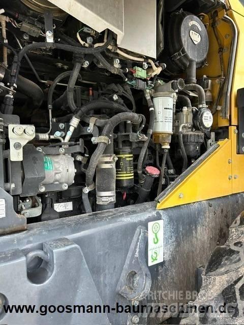 Komatsu WA 320-8  휠로우더