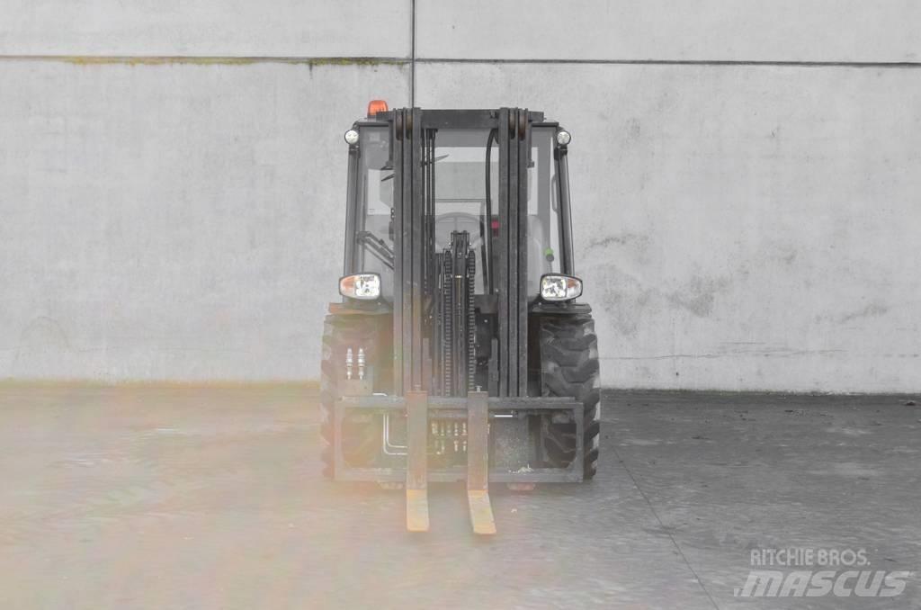 Manitou MC 25-4 디젤 지게차