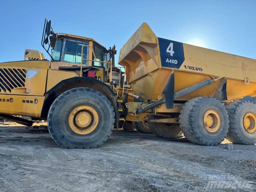 Volvo A 40 D 연결식 홀러