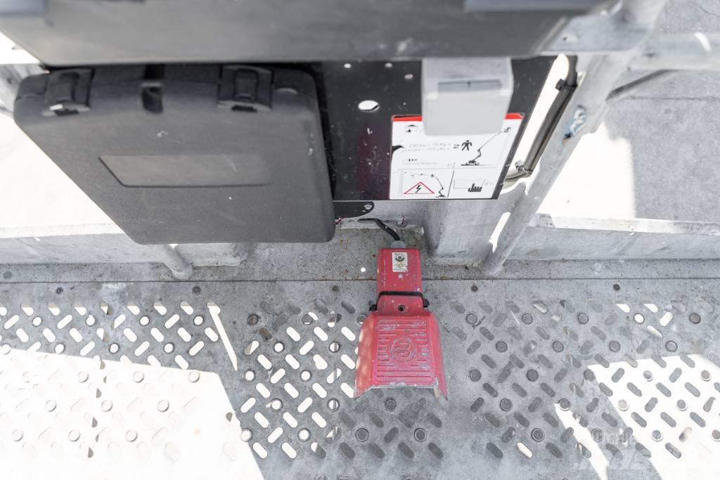 Manitou 160 ATJ 관절형 전동이동 리프트