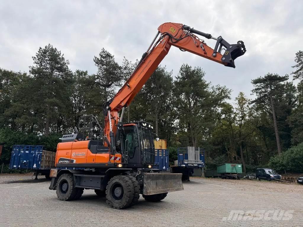 Doosan DX170W-5  휠 굴삭기