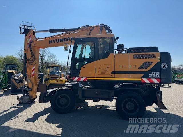 Hyundai HW 210  휠 굴삭기