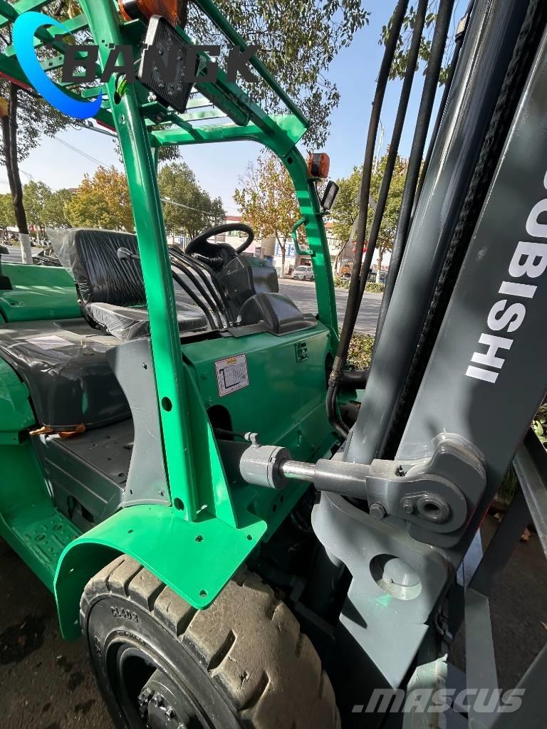 Mitsubishi FD 50 디젤 지게차