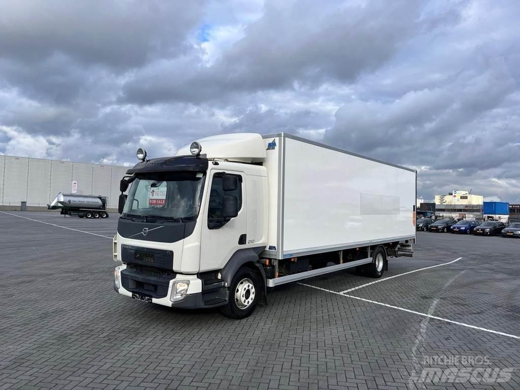 Volvo FL210 탑차 트럭