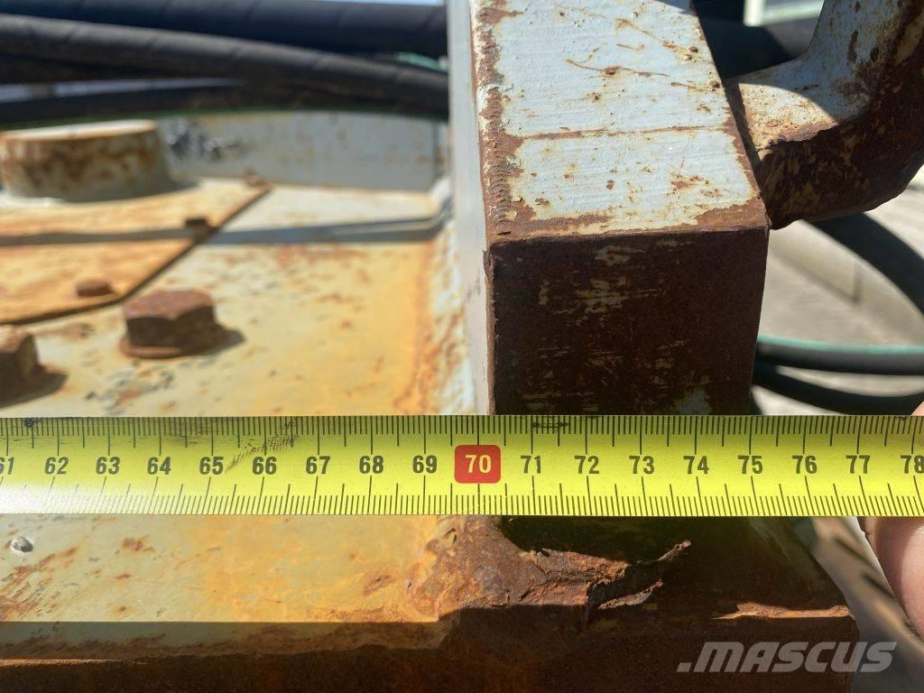 Demarec CW 45 집게