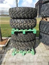 Dunlop 365/80R20 타이어, 휠 및 림