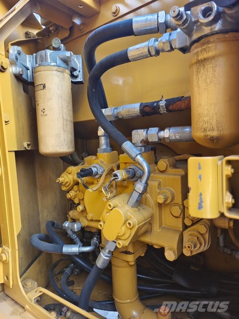 CAT 312 D 대형 굴삭기 29톤 이상