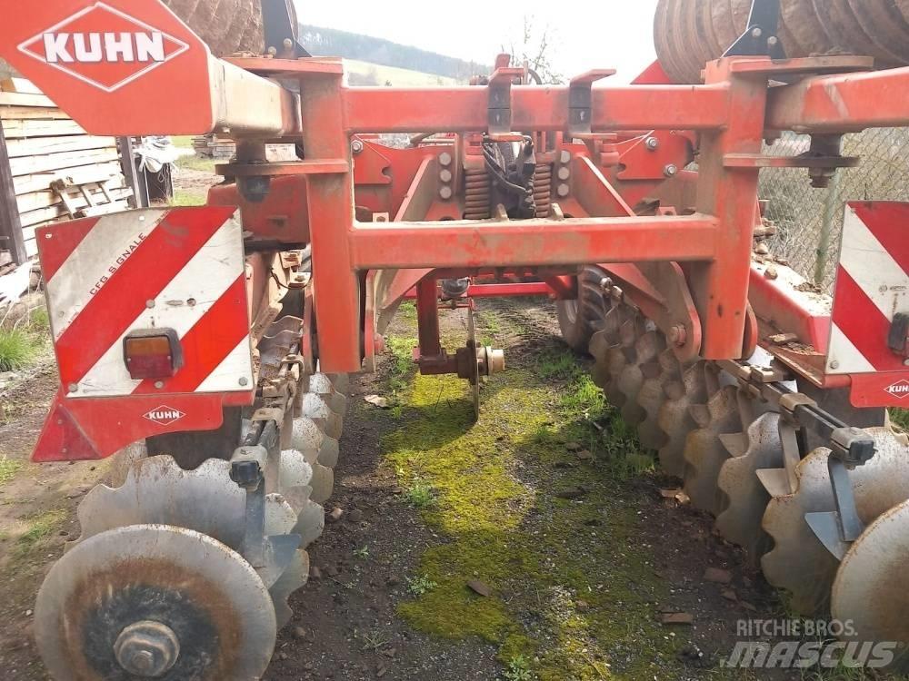 Kuhn Discover XM 2 하로우