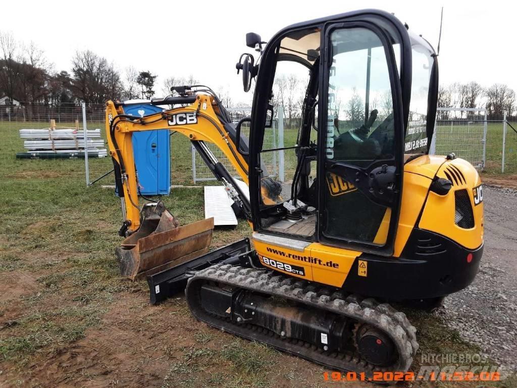 JCB 8029 CTS 소형 굴삭기 7톤 미만