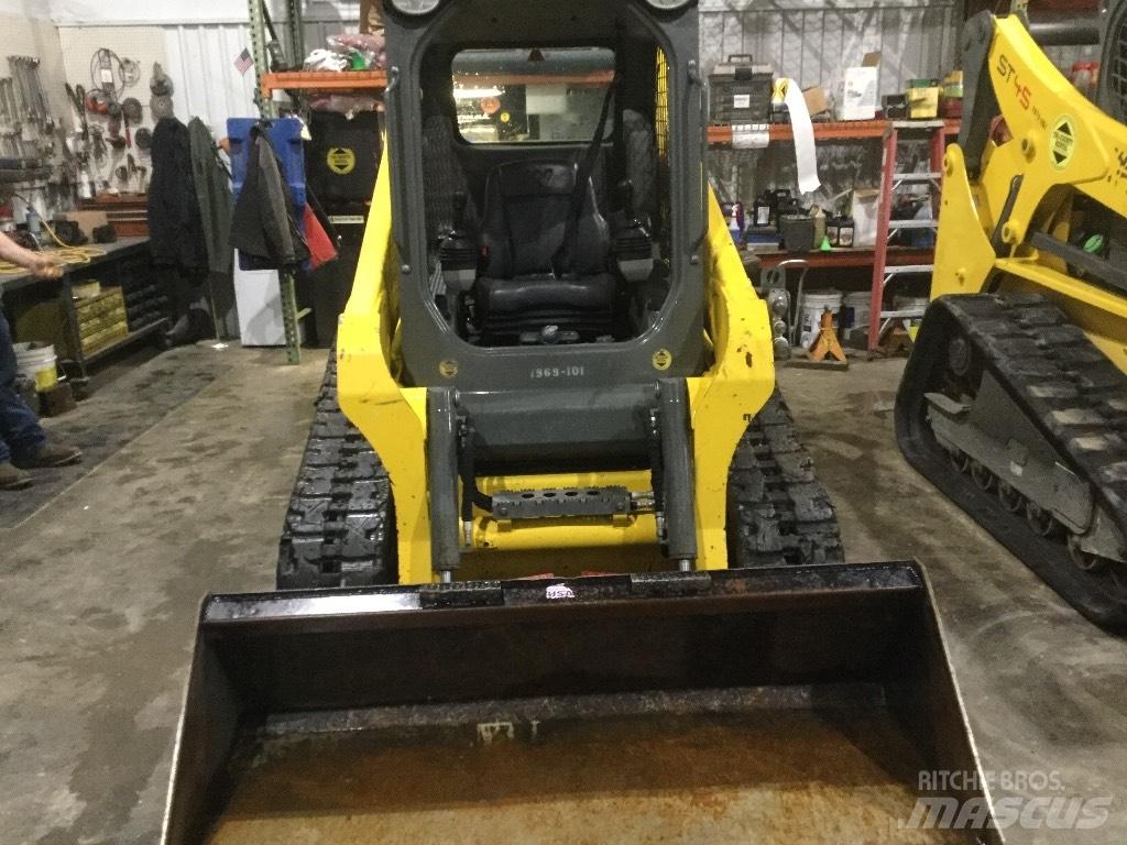 Wacker Neuson ST 31 궤도식 로우더