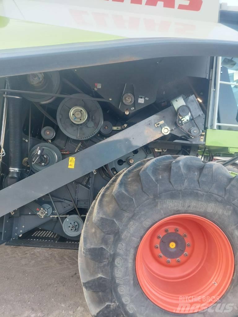 CLAAS Lexion 670 콤바인 수확기