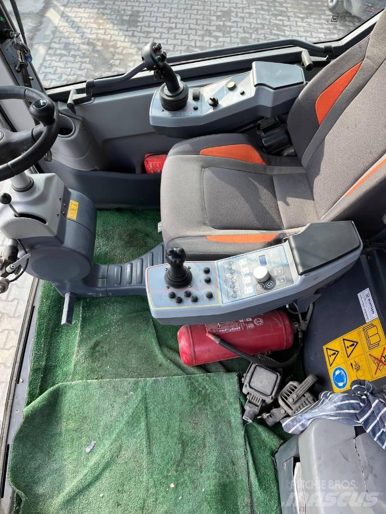Wirtgen WR240i 아스팔트 리사이클러