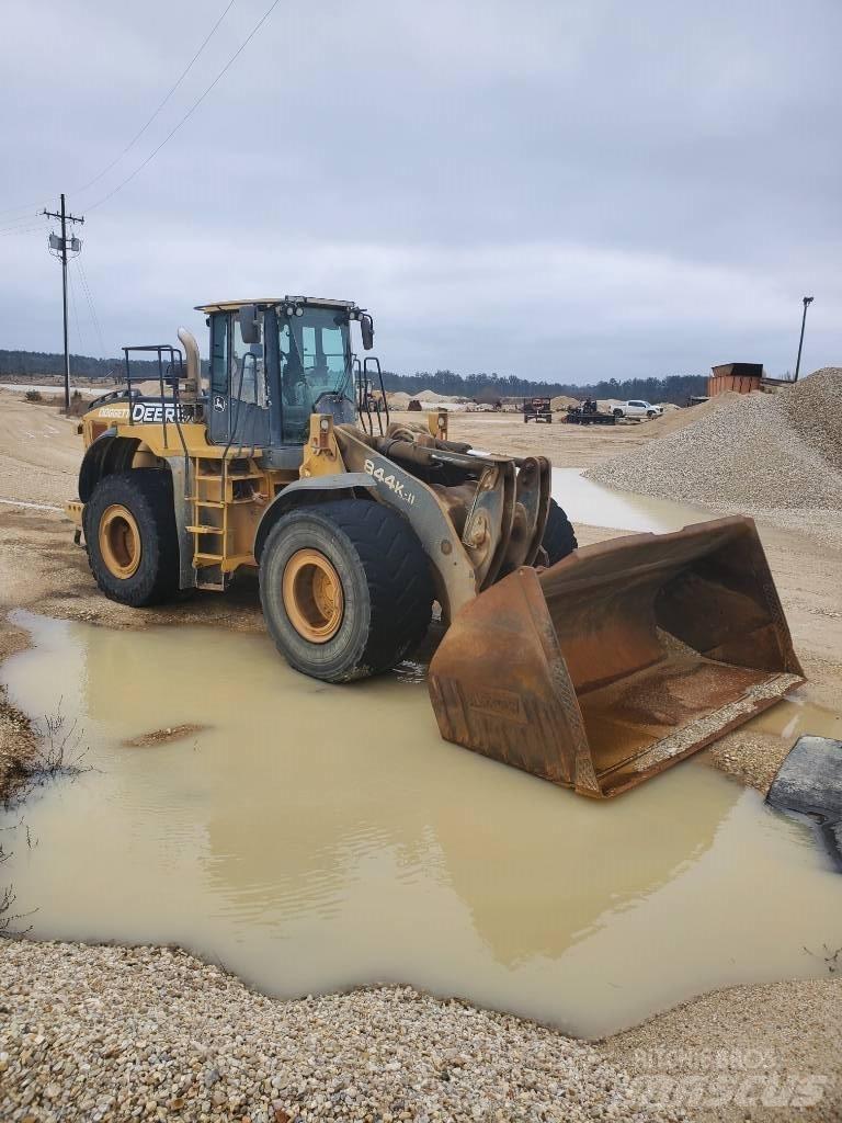 John Deere 844 K  휠로우더