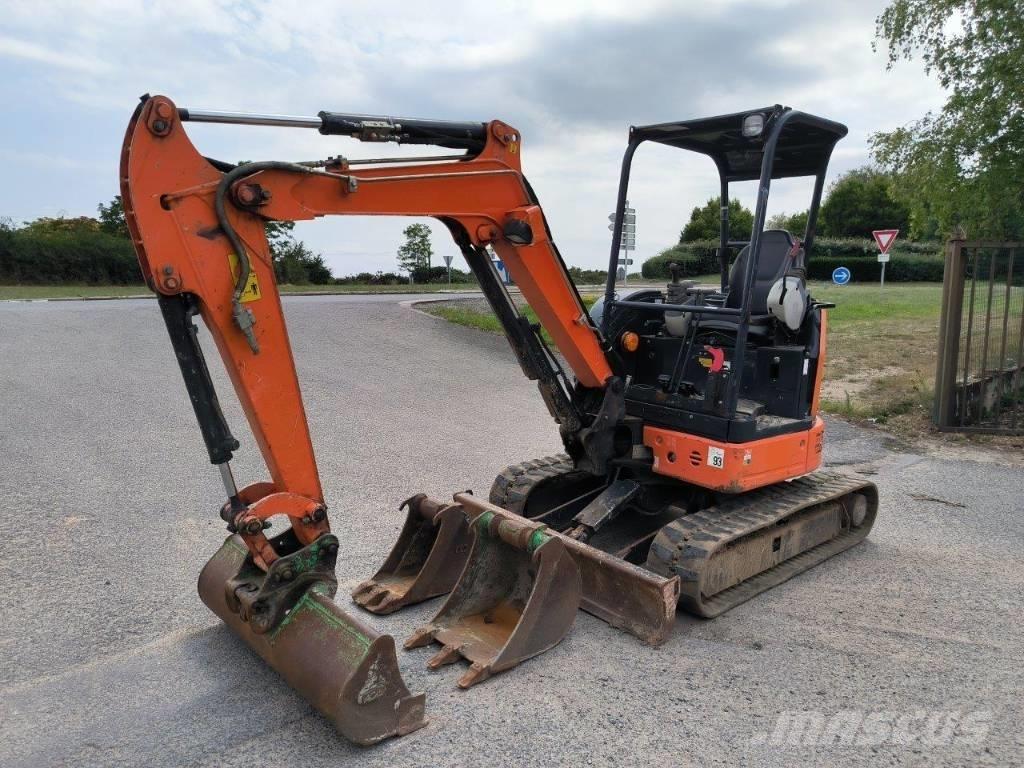Hitachi ZX 26 U-5A 소형 굴삭기 7톤 미만