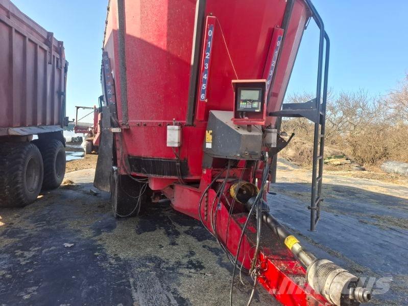 JF FEEDER VM 38 사료 공급기