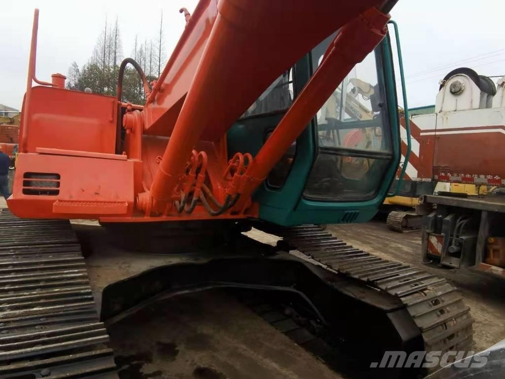 Hitachi EX 200 대형 굴삭기 29톤 이상