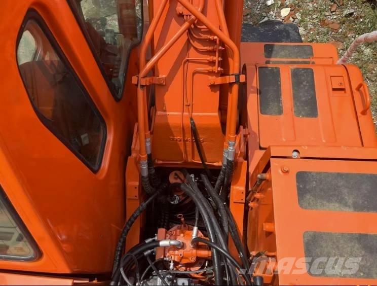 Doosan DH150W-7  휠 굴삭기