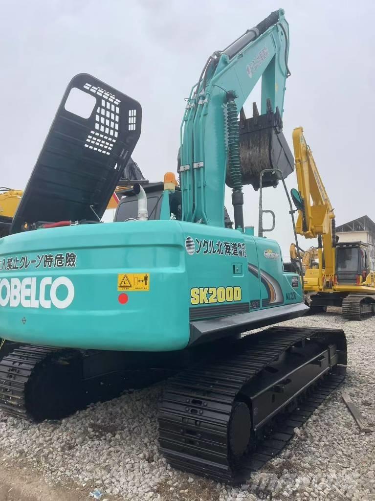 Kobelco 200 대형 굴삭기 29톤 이상