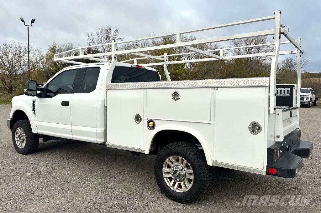Ford F 350 XLT SD 픽업/드롭사이드