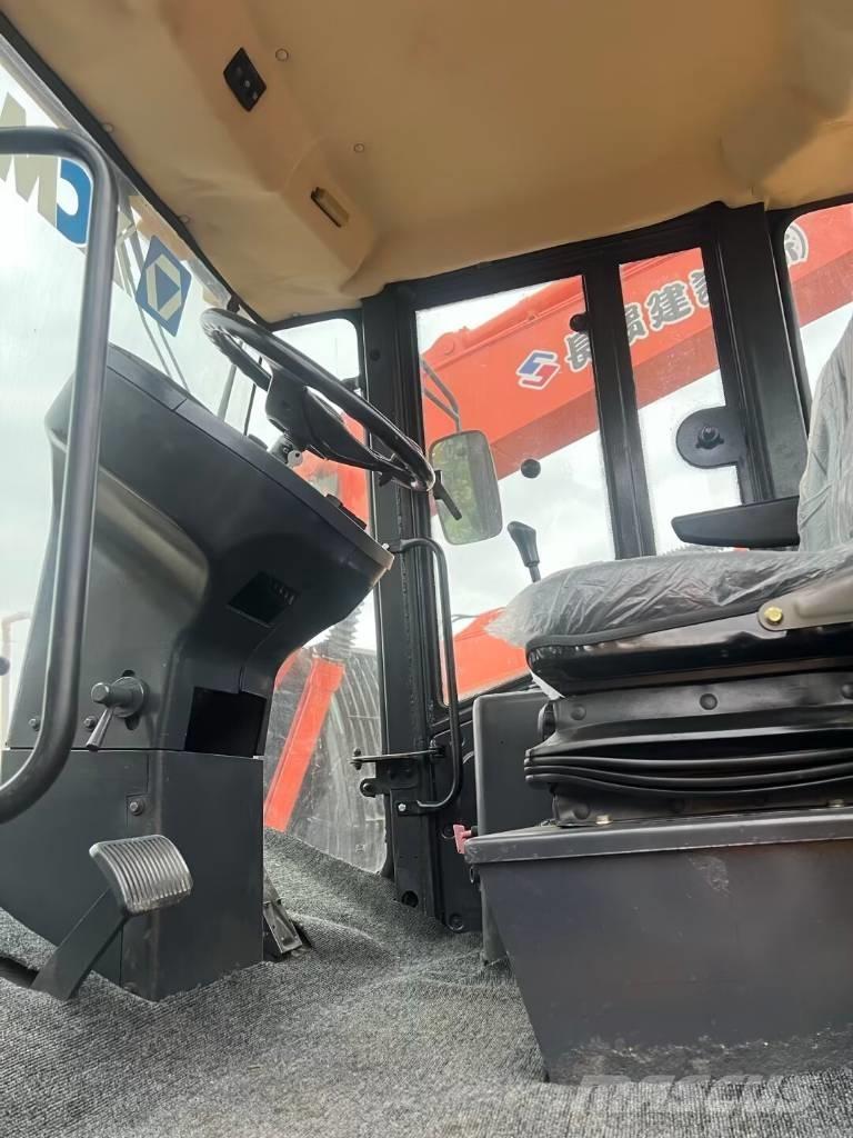 XCMG XS 183 J 싱글 드럼 롤러