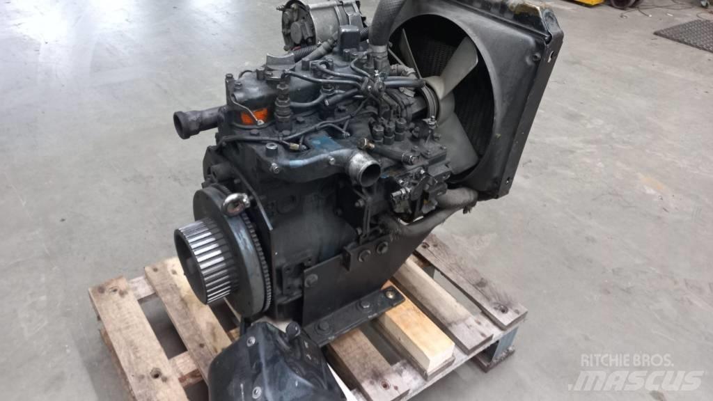 Kubota D850 엔진