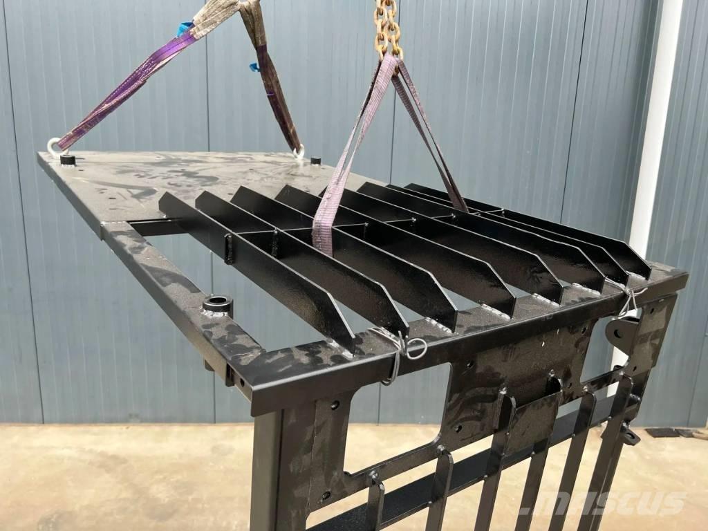 CAT 318C Guard 캐빈 및 인테리어