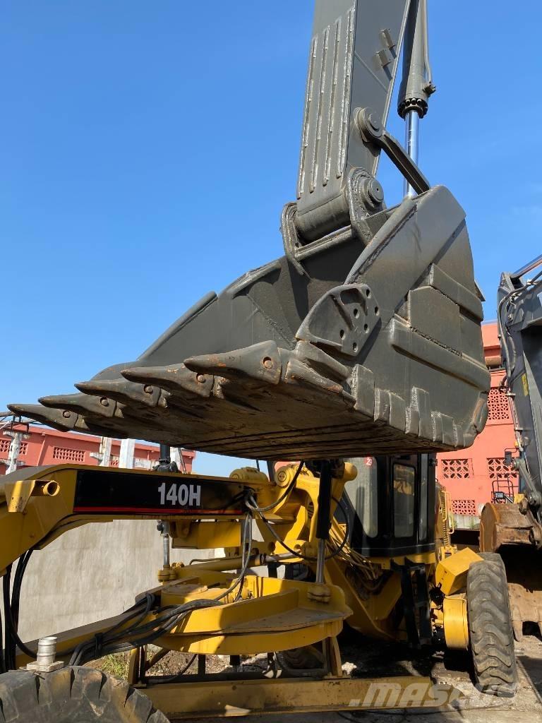 Volvo EC 210 B LC 대형 굴삭기 29톤 이상