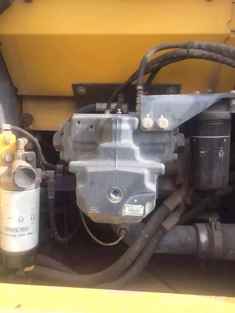 Komatsu pc200-7 대형 굴삭기 29톤 이상