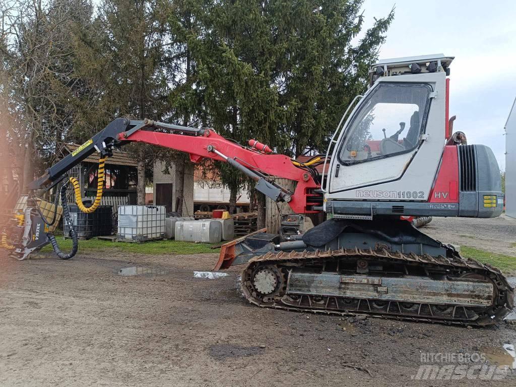 Neuson 11002 HV 원목 하베스터