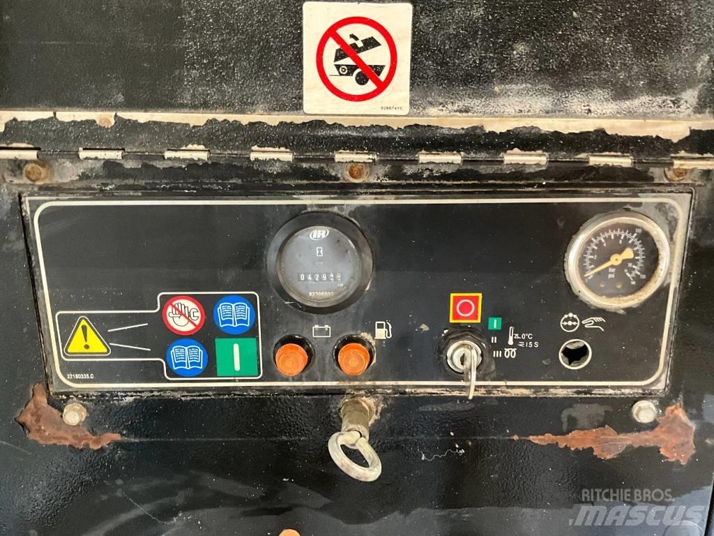 Doosan 7/51 콤푸레샤