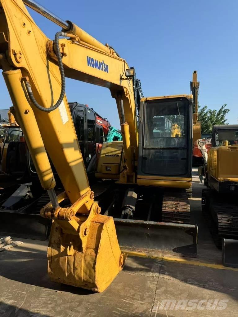 Komatsu PC 60-7 소형 굴삭기 7톤 미만