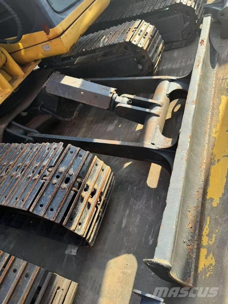 Komatsu PC 60-7 소형 굴삭기 7톤 미만