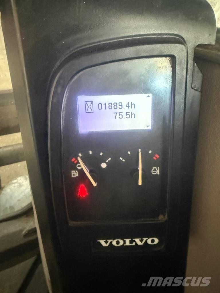 Volvo ECR 58 D 소형 굴삭기 7톤 미만