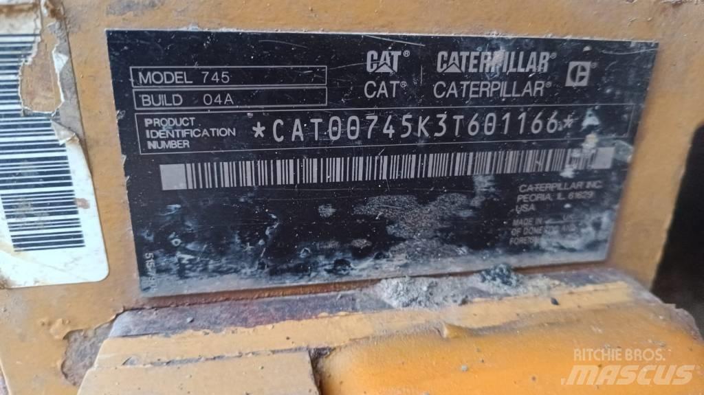 CAT 745 연결식 홀러